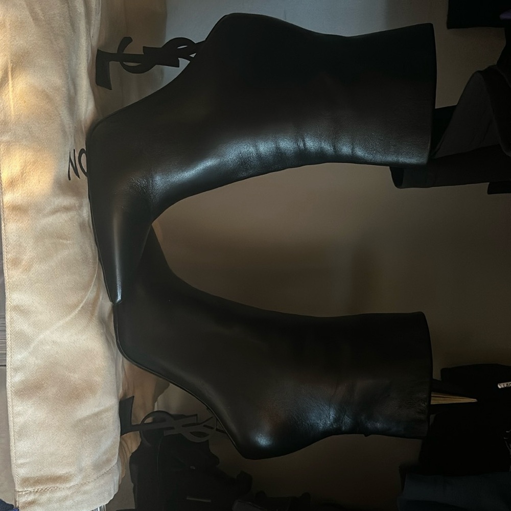 Authentic Saint Laurent YSL boots sz.37